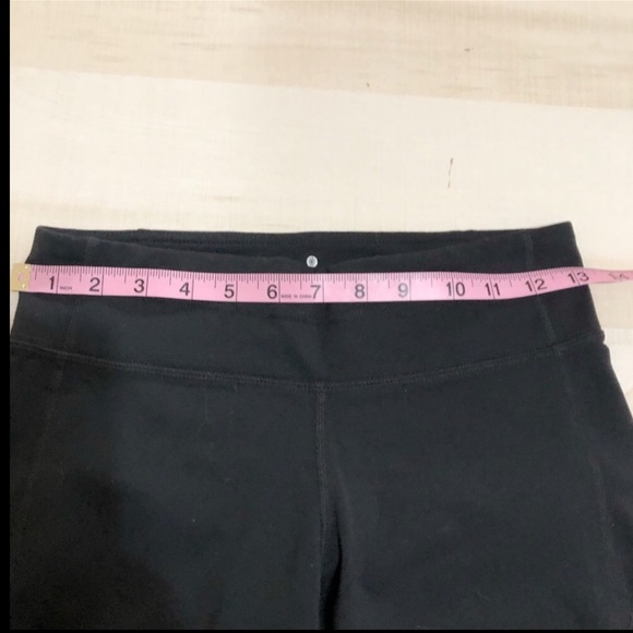 Two pairs of Athleta capri leggings size small - Picture 5 of 11